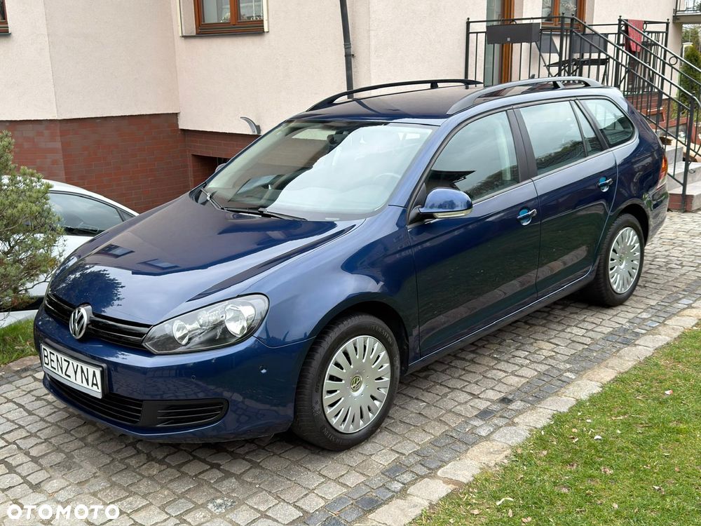 Volkswagen Golf - 10