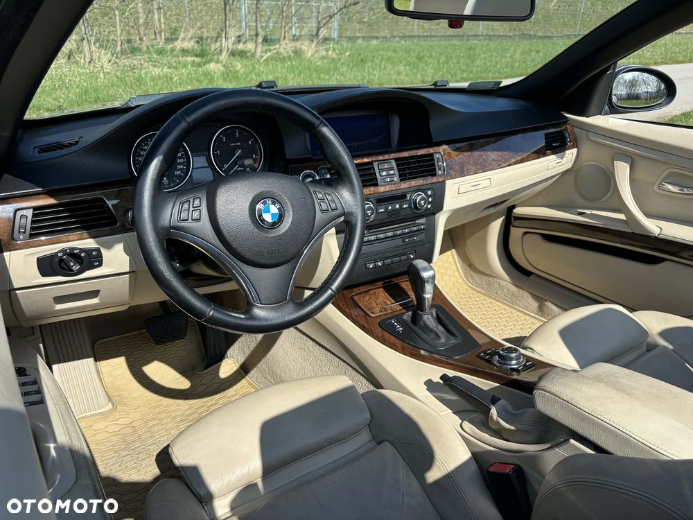 BMW Seria 3 325d DPF - 12