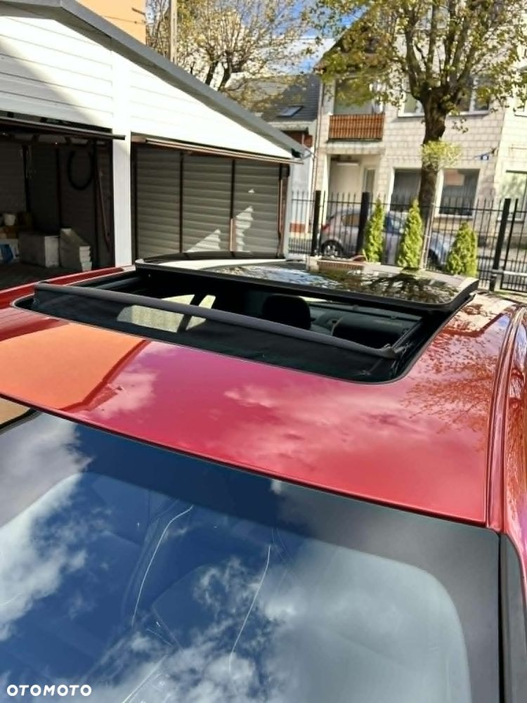 Volvo S60 T5 R-Design - 9
