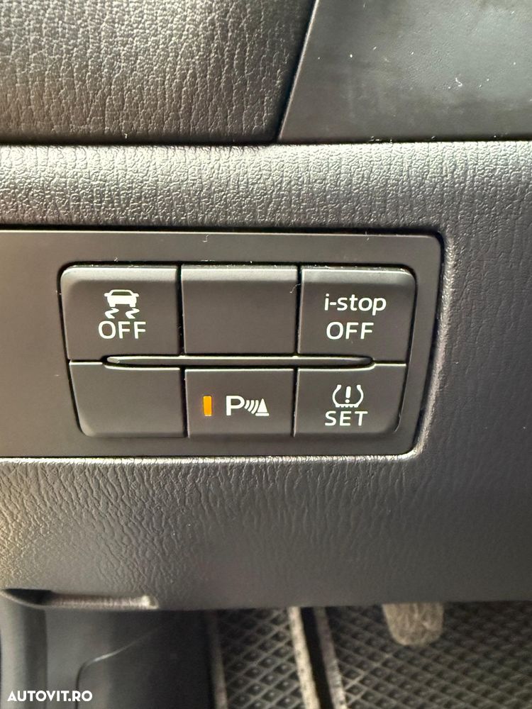 Mazda 3 SKYACTIV-G 165 Exclusive-Line - 13