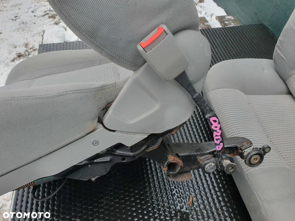 Fotele Fotel Kanapa Welur Jasne Siwe Podlokietnik VW Golf IV 4 3 drzwi komplet - 24