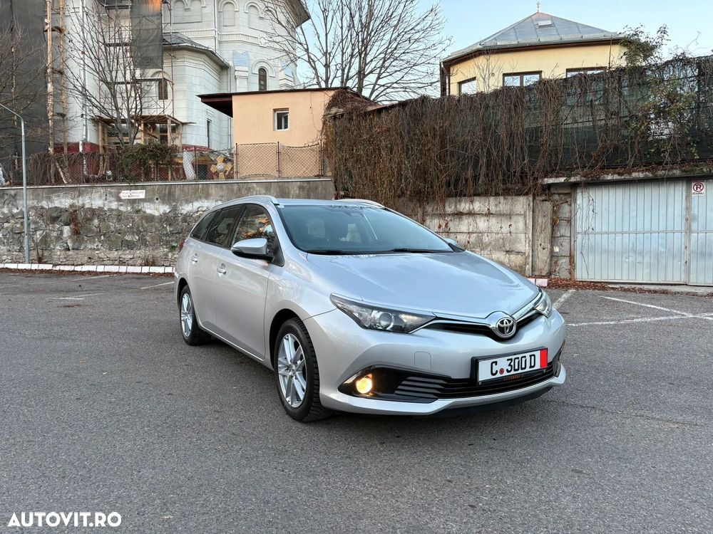 Toyota Auris 1.2 Turbo Touring Sports Team Deutschland - 1