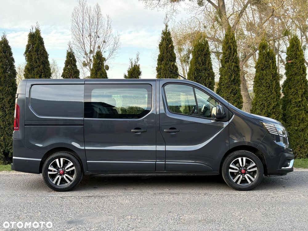 Renault Trafic - 16
