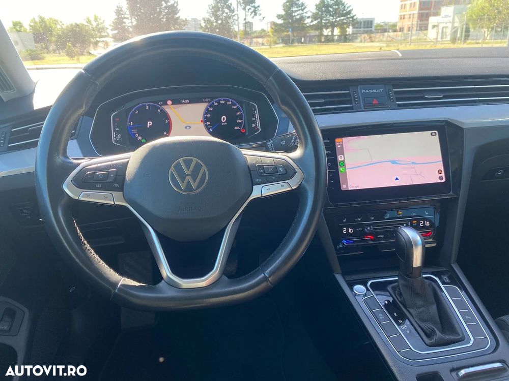 Volkswagen Passat - 27