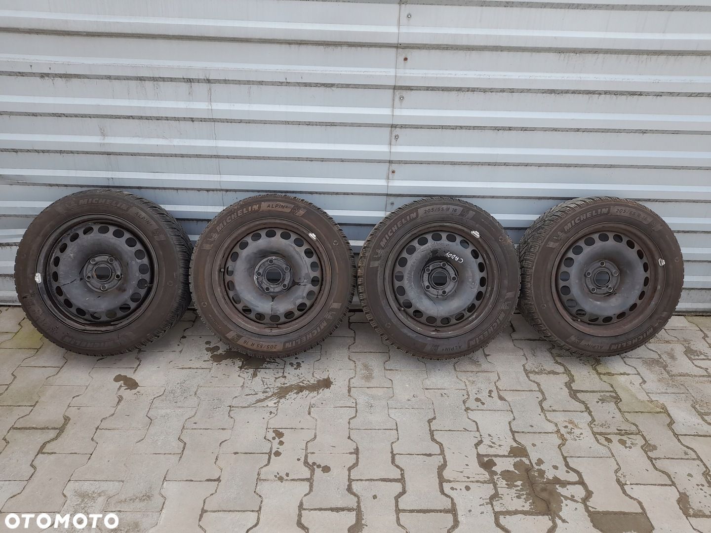 KOŁA FELGI OPONY ZIMOWE MICHELIN 205/55/16 VOLKSWAGEN CADDY III 08R - 1