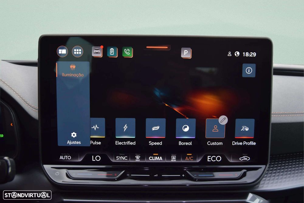 Cupra Leon ST 1.5 e-Hybrid DSG - 11