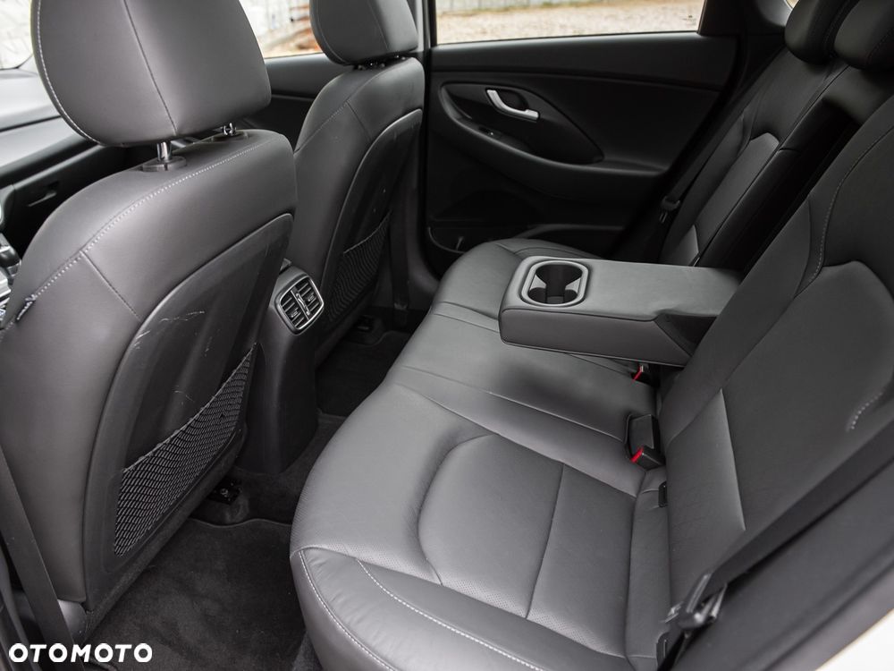 Hyundai i30 - 30
