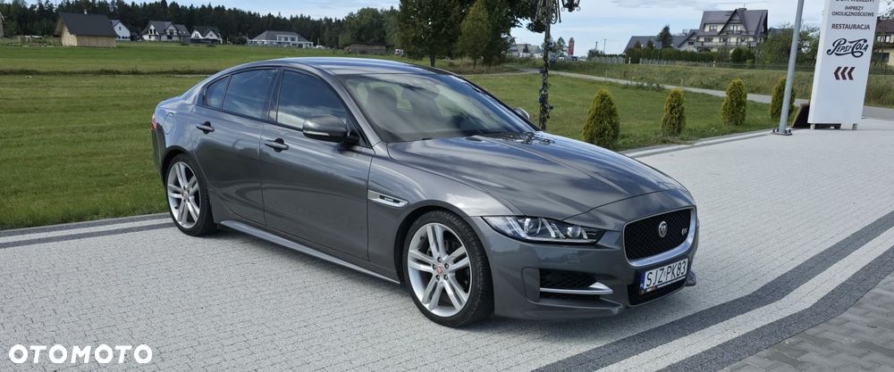 Jaguar XE 2.0 D R-Sport - 1