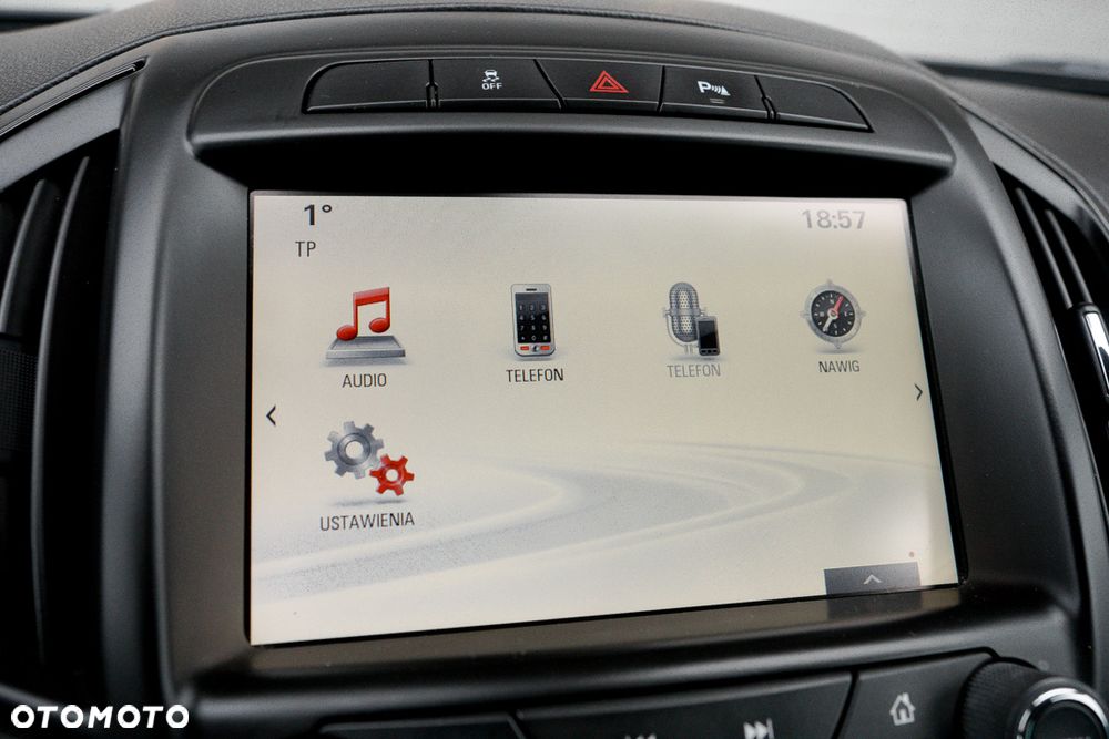 Opel Insignia 1.4 T Cosmo S&S - 24