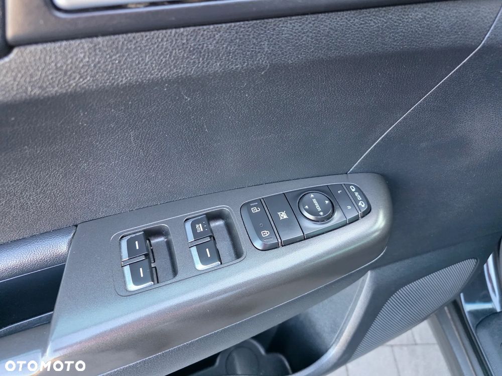 Kia Sportage 1.6 GDI L 2WD - 10