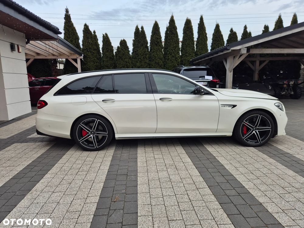 Mercedes-Benz Klasa E - 3