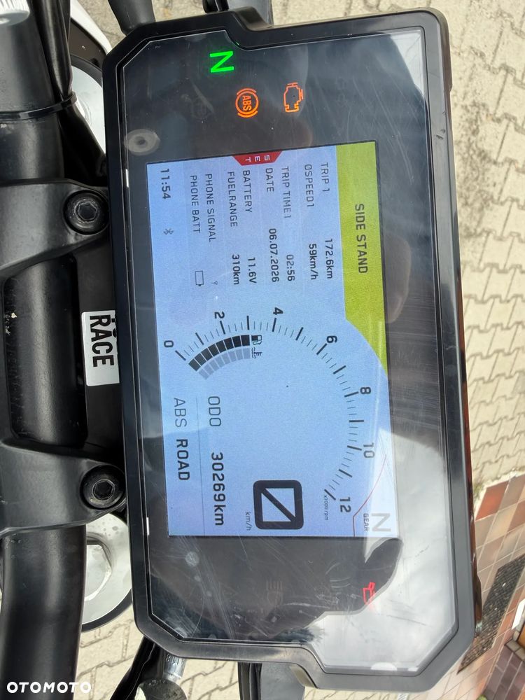 KTM Duke 125 - 10