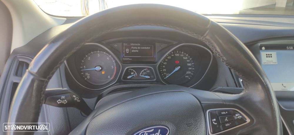 Ford Focus - 6