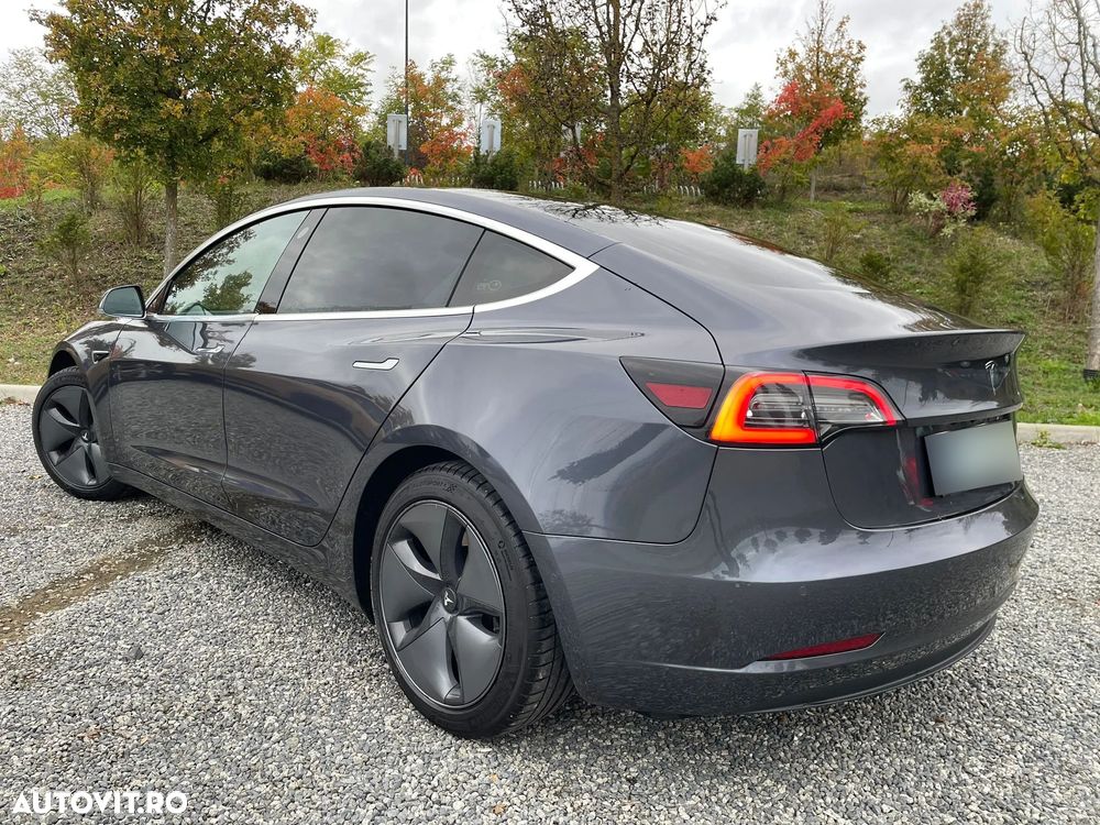 Tesla Model 3 Langstreckenbatterie Allradantrieb Dual Motor - 10
