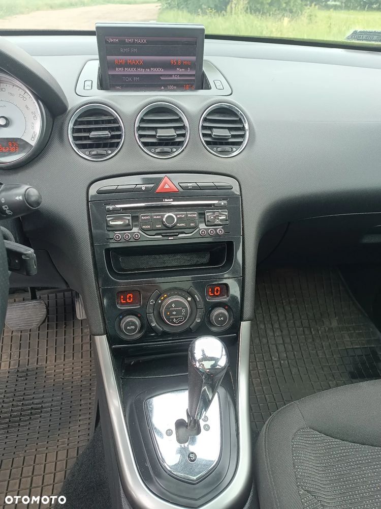 Peugeot 308 1.6 e-HDi Active STT - 14