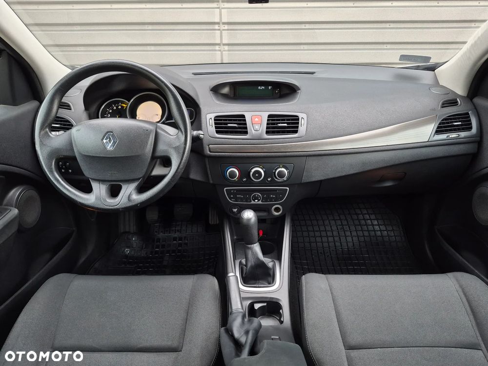 Renault Megane 1.6 16V 100 Paris - 5