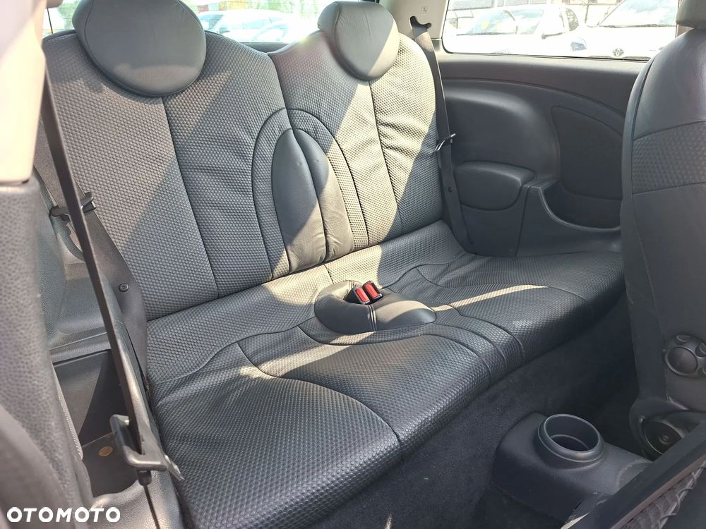 MINI Cooper Standard - 9