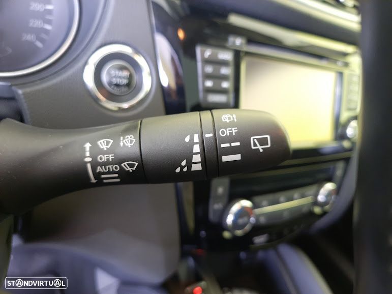 Nissan Qashqai 1.5 dCi N-Connecta - 18