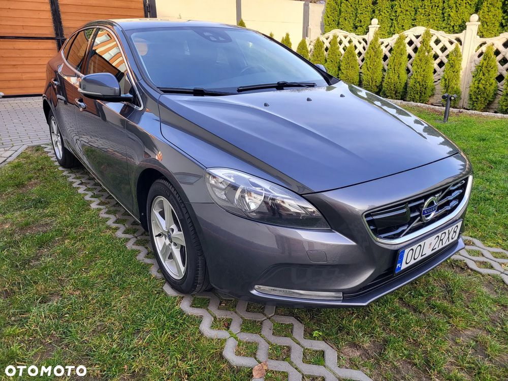 Volvo V40 D4 Momentum - 2