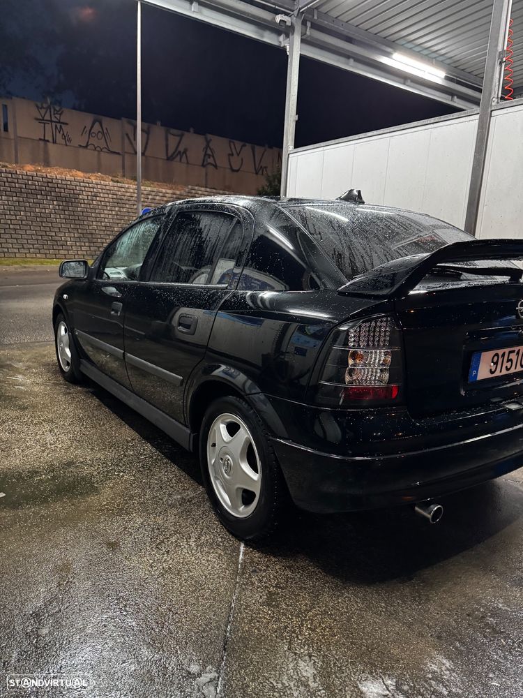 Opel Astra 1.4 Club - 5