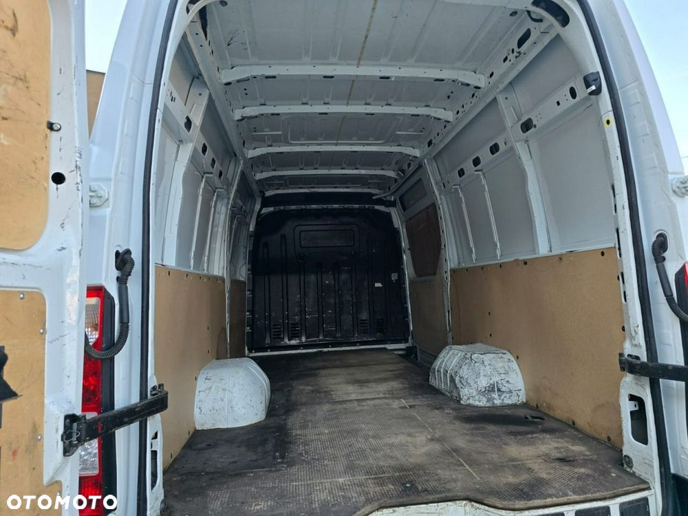 Renault Master - 30