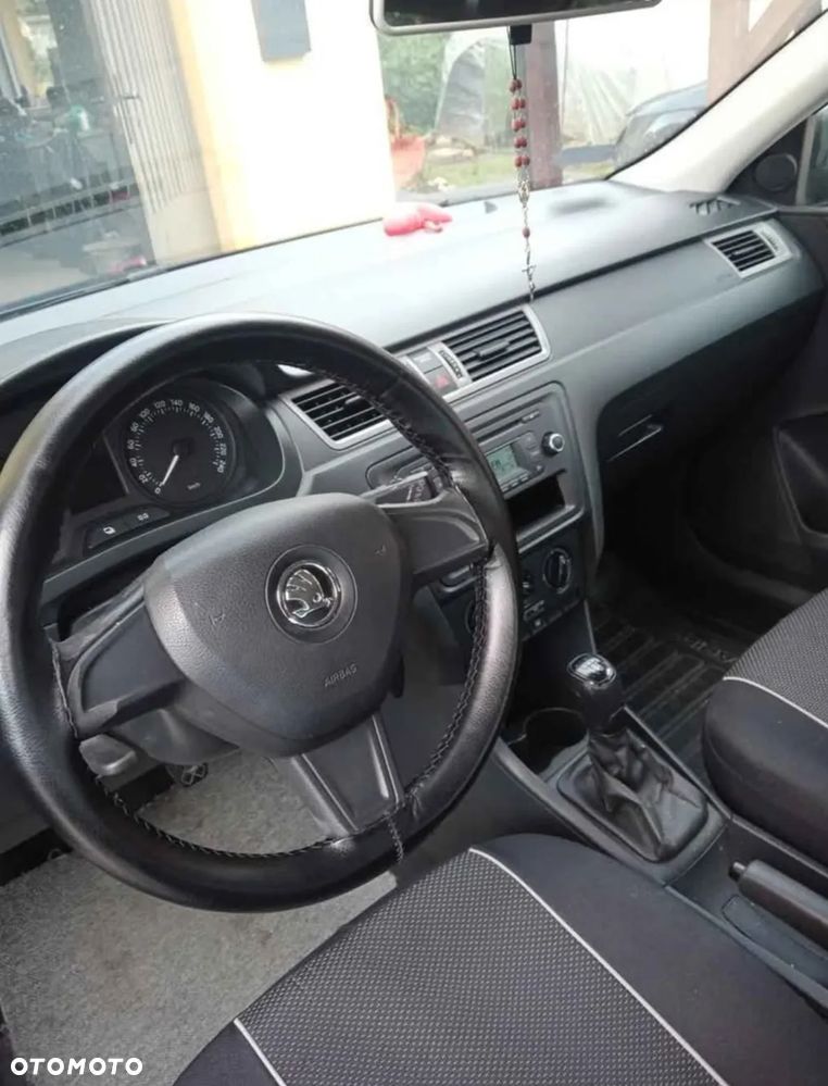 Skoda RAPID - 10
