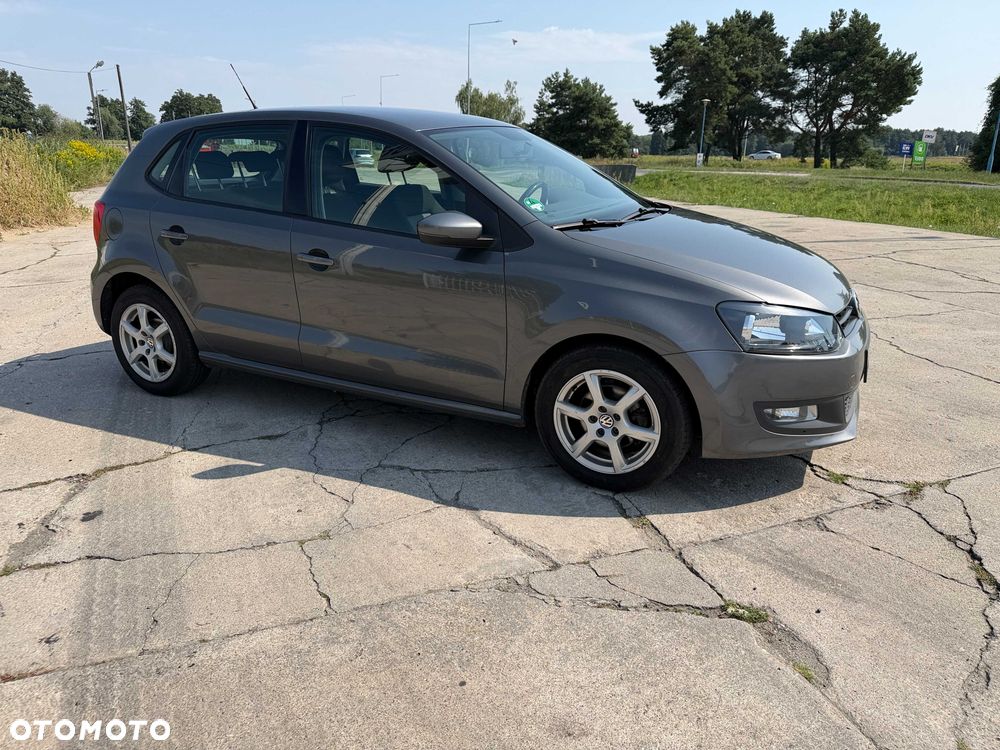 Volkswagen Polo - 4