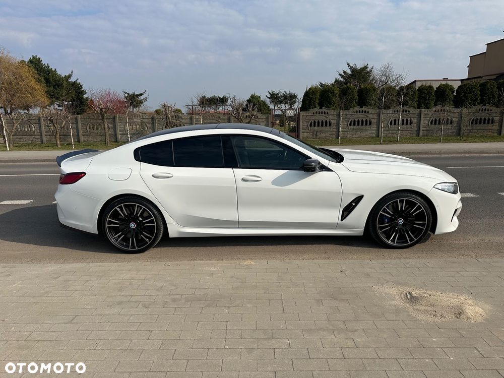 BMW Seria 8 - 18