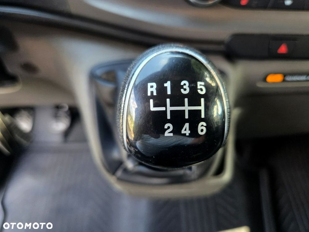 Ford Transit Custom - 19