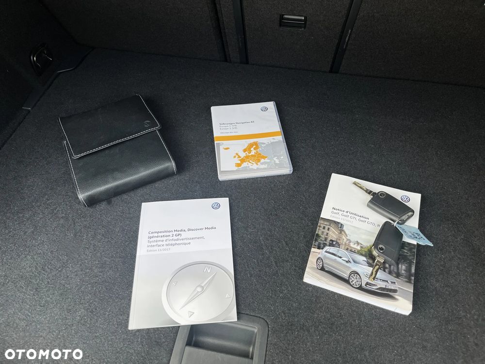 Volkswagen Golf 1.4 TSI BlueMotion Technology Lounge - 9