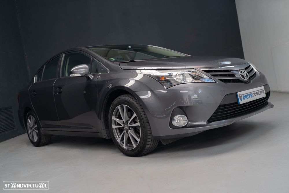 Toyota Avensis SD 2.0 D-4D Exclusive +Navi - 11