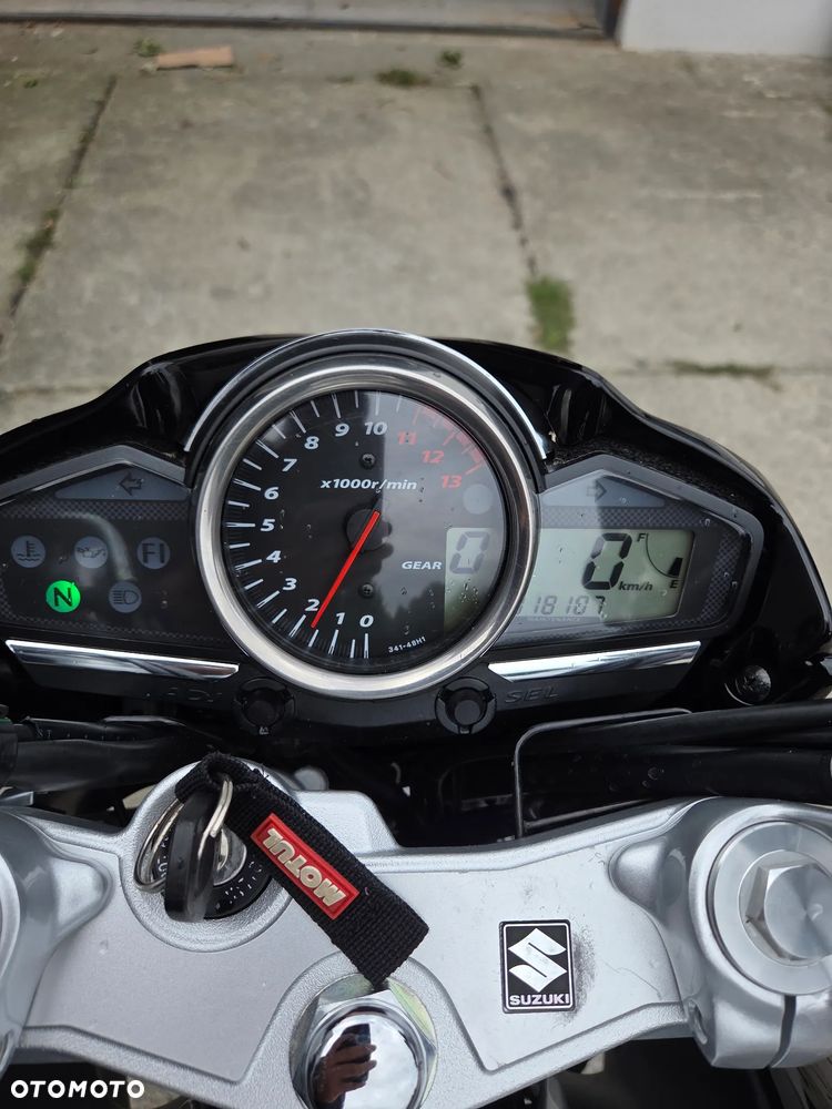 Suzuki GW 250 - 7