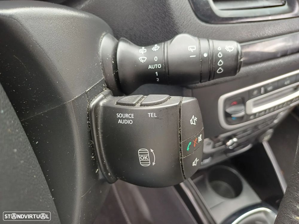 Renault Mégane Sport Tourer ENERGY dCi 130 Start & Stopp Bose Edition - 28