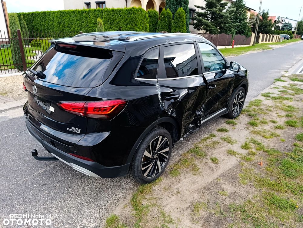 MG ZS - 14