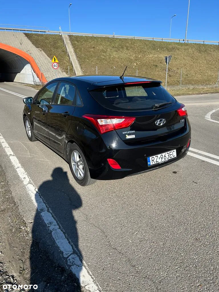 Hyundai i30 1.4 Fifa World Cup Edition - 12