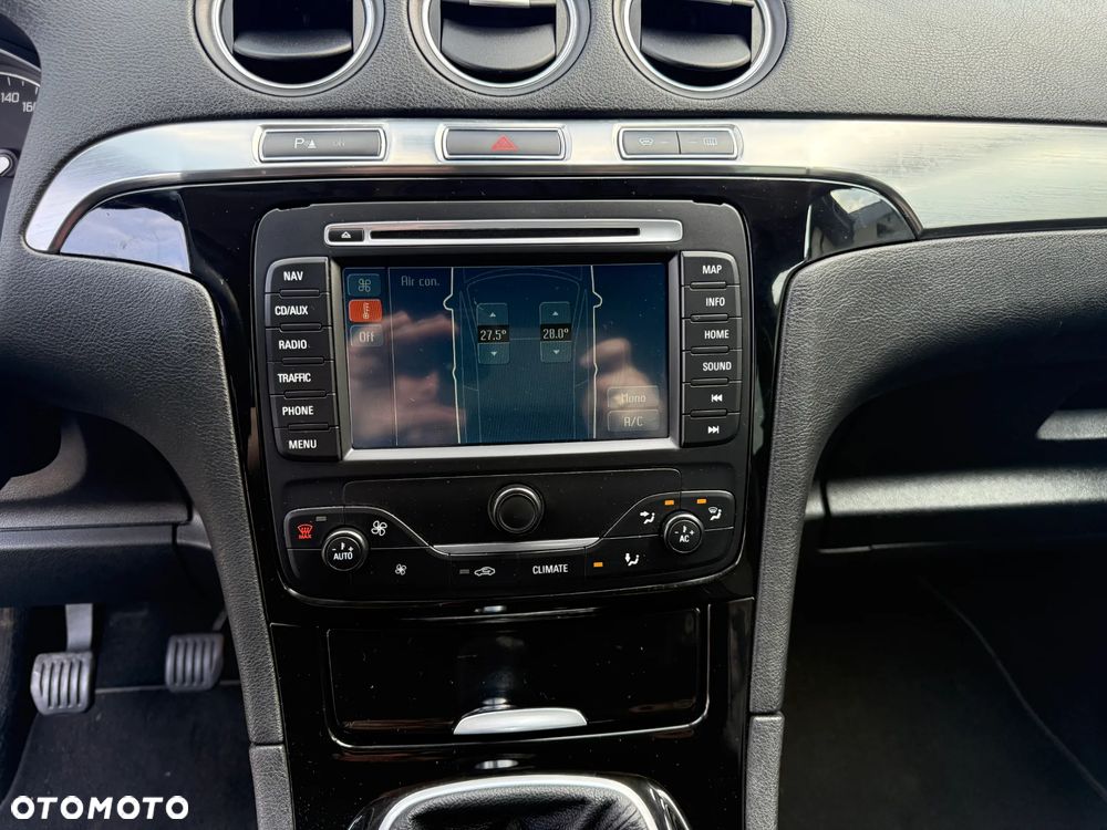 Ford S-Max 2.0 TDCi DPF Titanium - 28