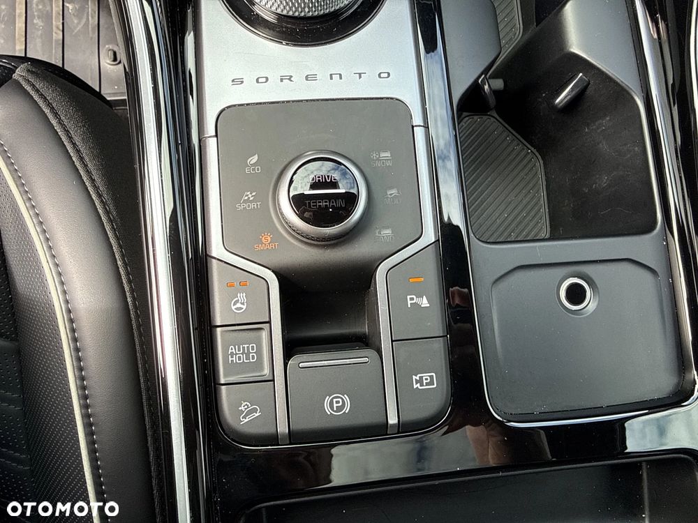 Kia Sorento 1.6 T-GDI HEV Prestige Line AWD 7os - 25