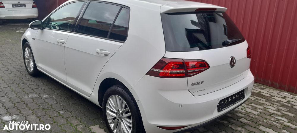 Volkswagen Golf - 26