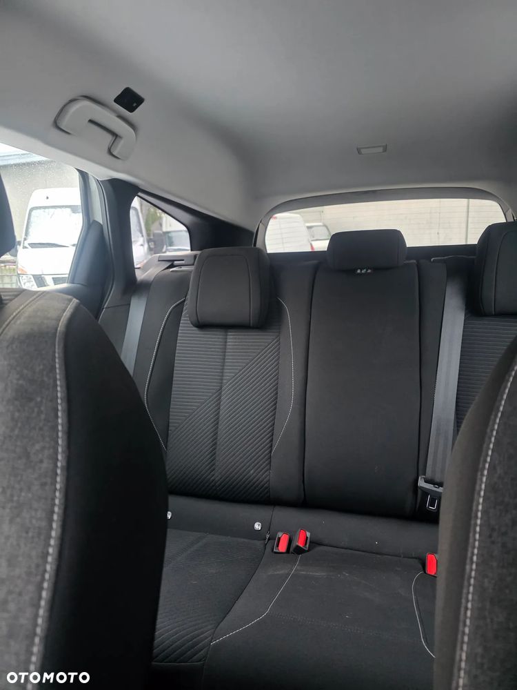 Peugeot 308 1.5 BlueHDi Allure Pack S&S - 30