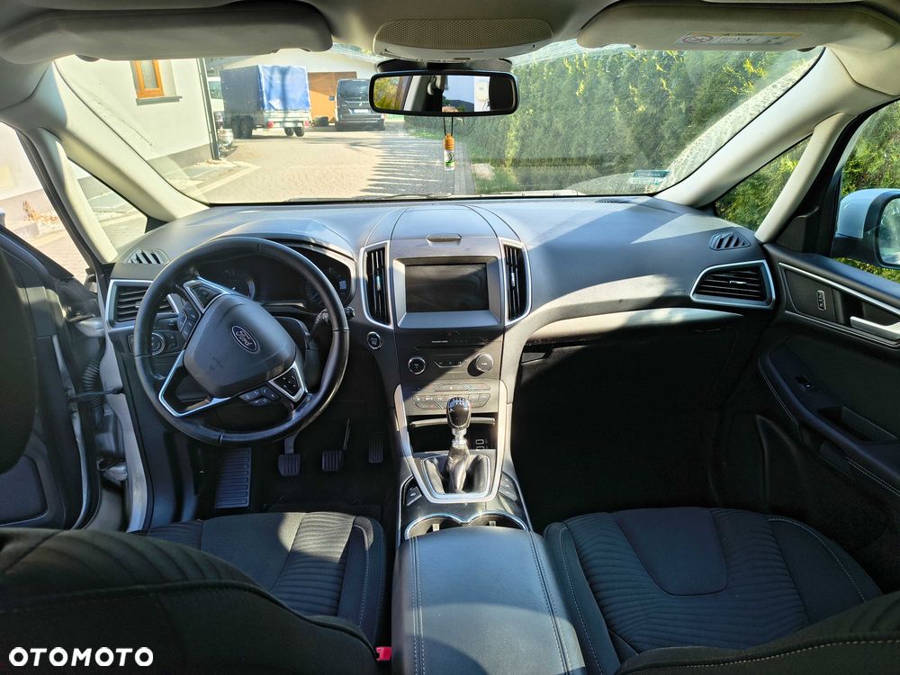 Ford Inny - 4
