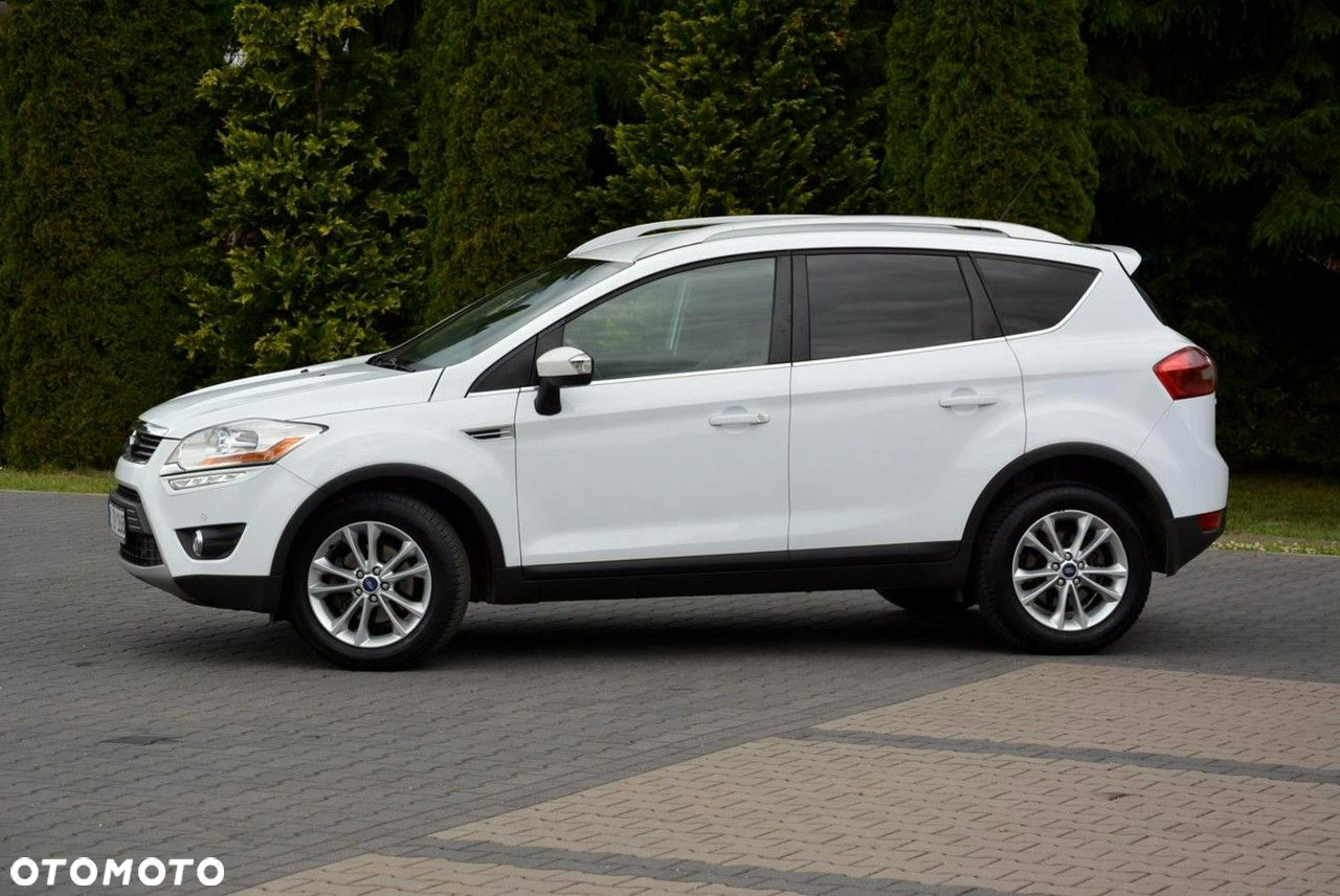 Ford Kuga 2.0 TDCi 4WD Titanium - 4