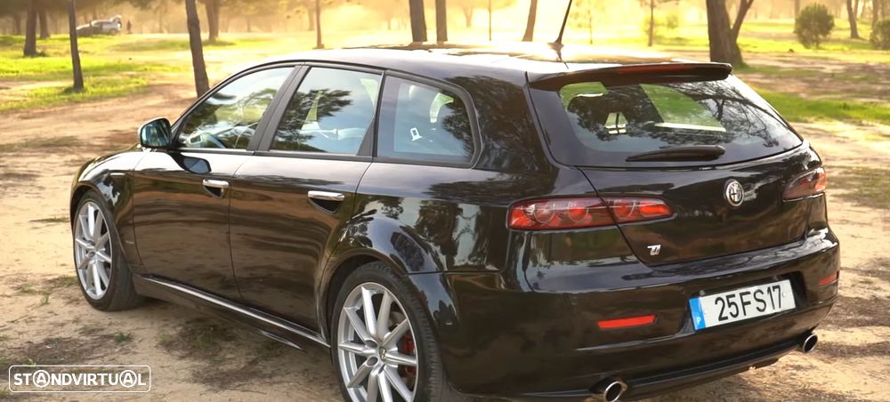 Alfa Romeo 159 Sportwagon 2.4 JTDm 20V Q-Tronic TI - 3