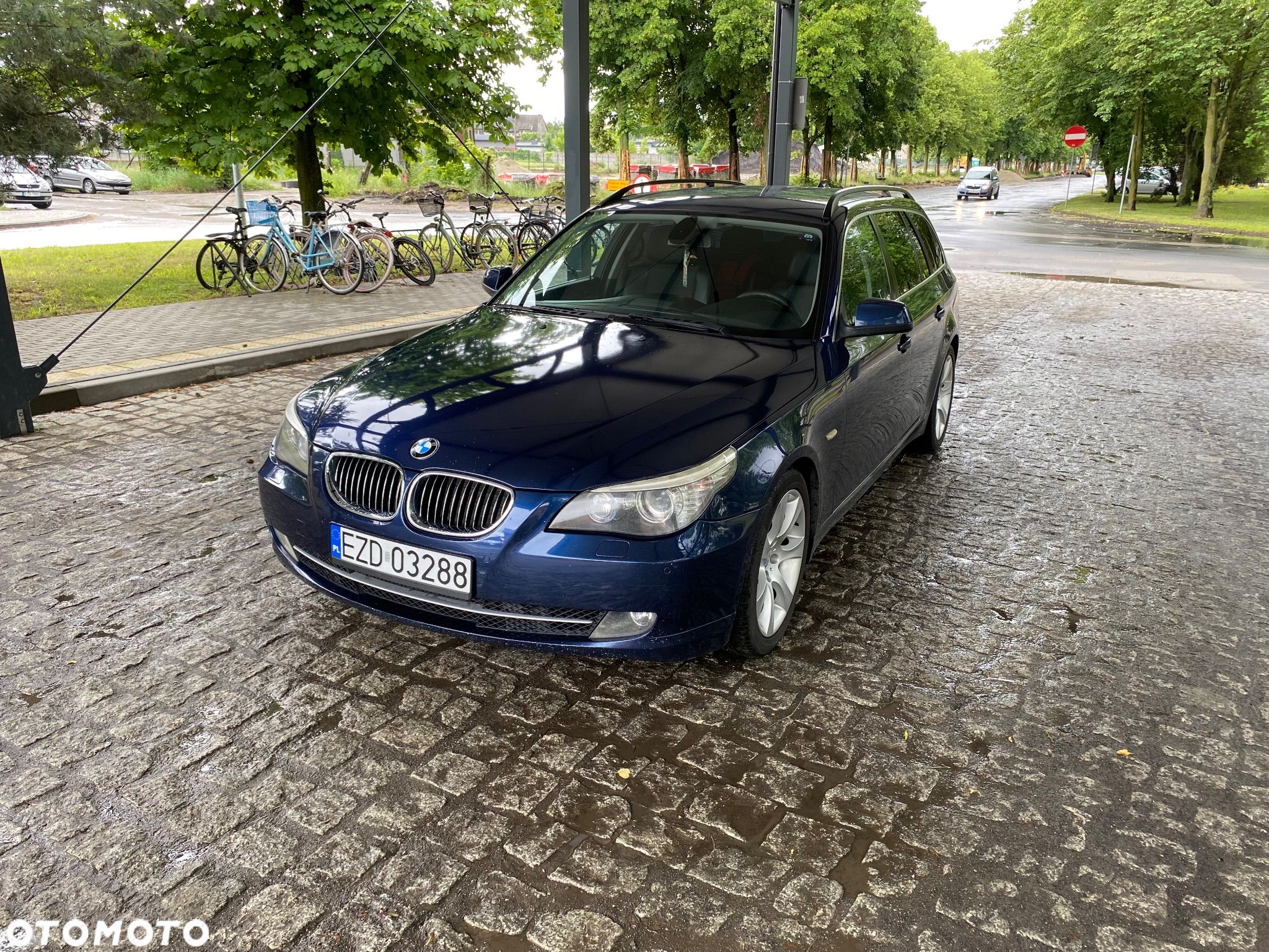 BMW Seria 5 525d Touring - 1