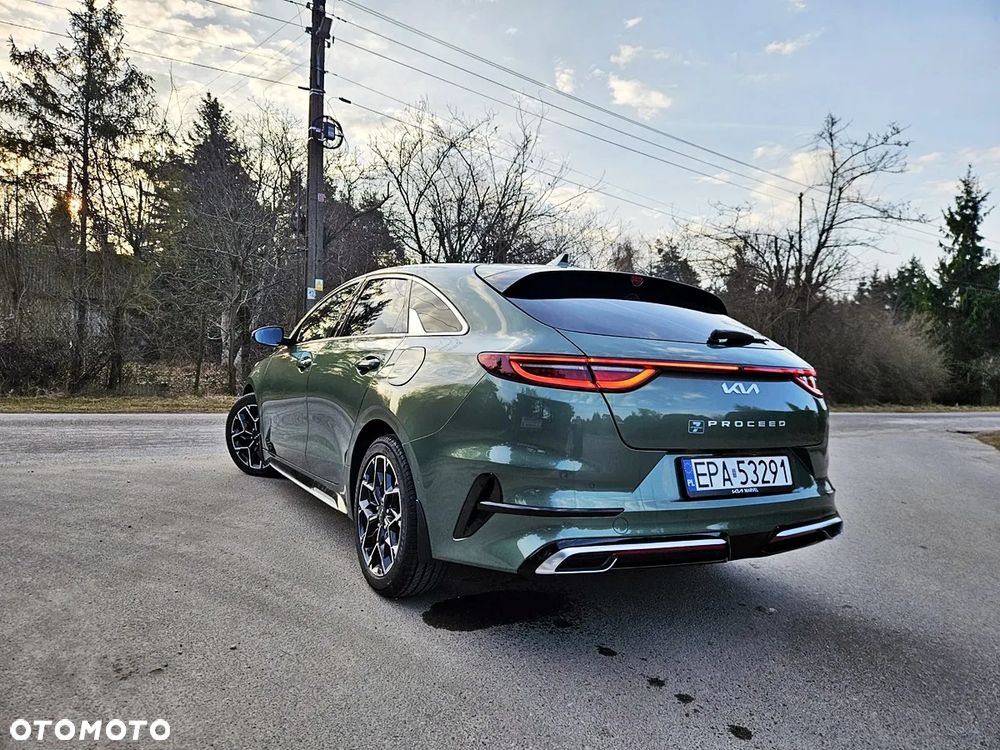 Kia ProCeed - 17