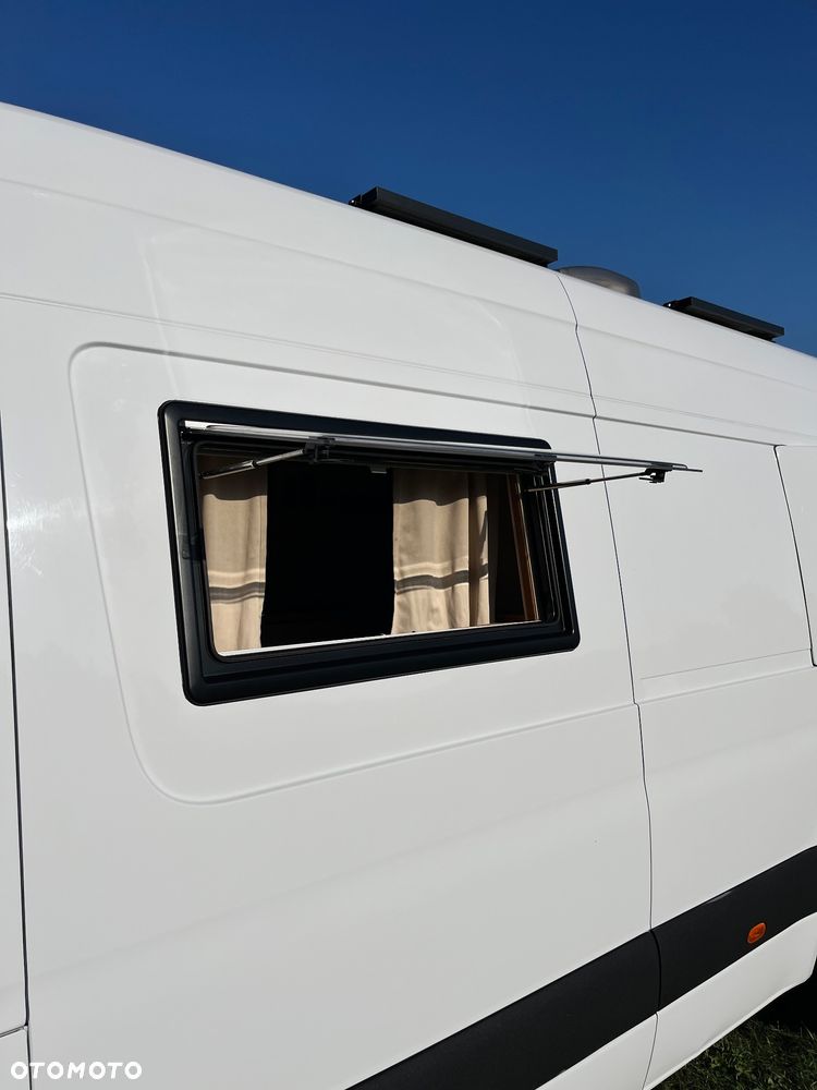 Mercedes-Benz Sprinter 907.235 - 20