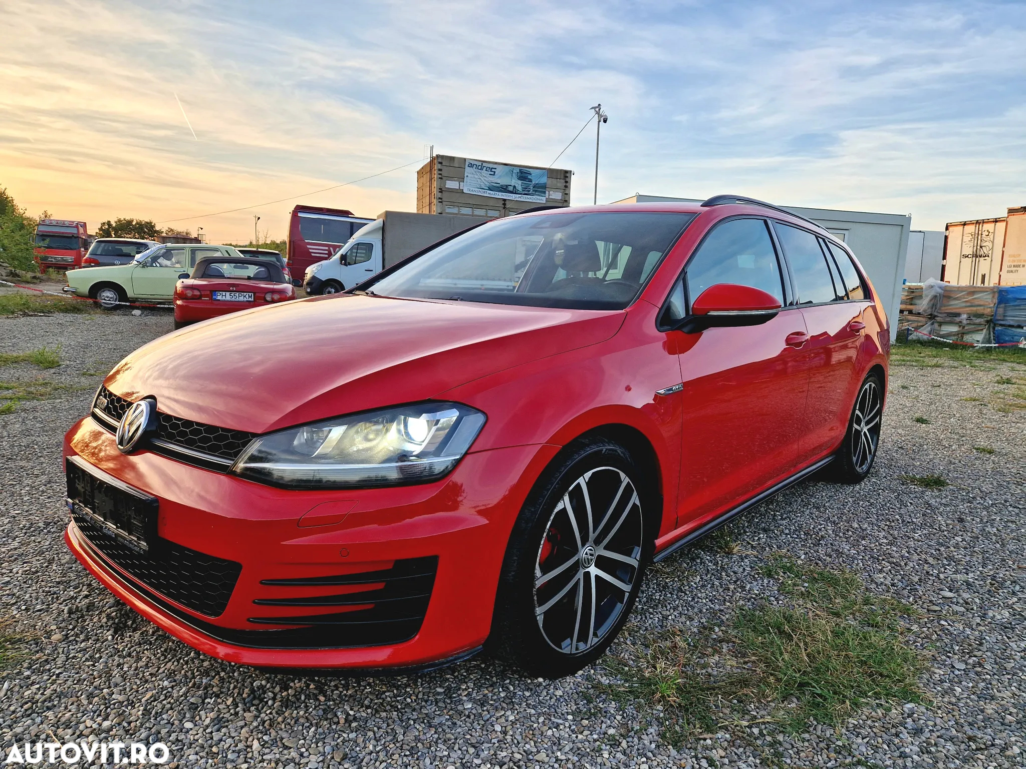 Volkswagen Golf 2.0 TDI DSG GTD - 9