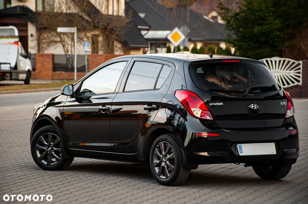 Hyundai i20 1.2 Trend - 19