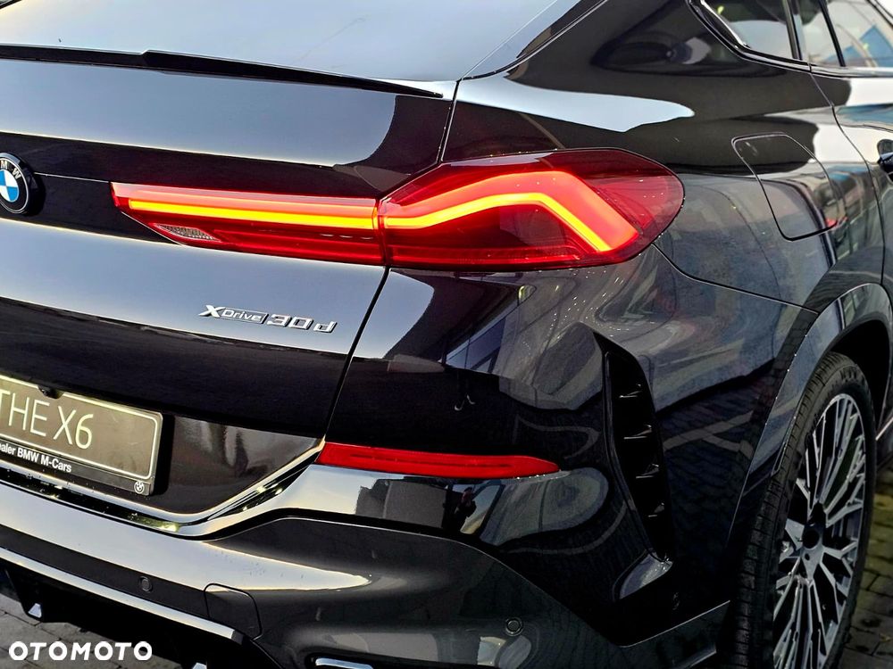 BMW X6 xDrive30d - 14