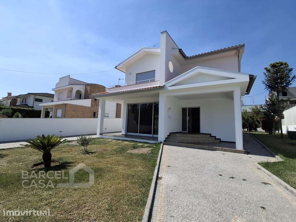 Moradia T4+1 Remodelada a 5 min de Barcelos! - Grande imagem: 2/29