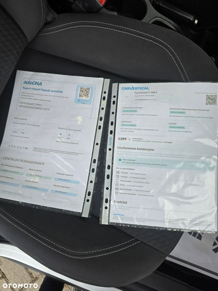 Ford Grand C-MAX - 31